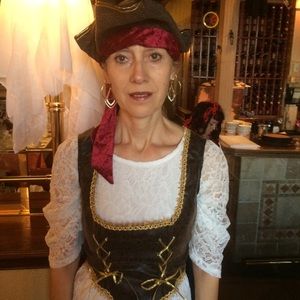 Meet your Posher, Pavlina